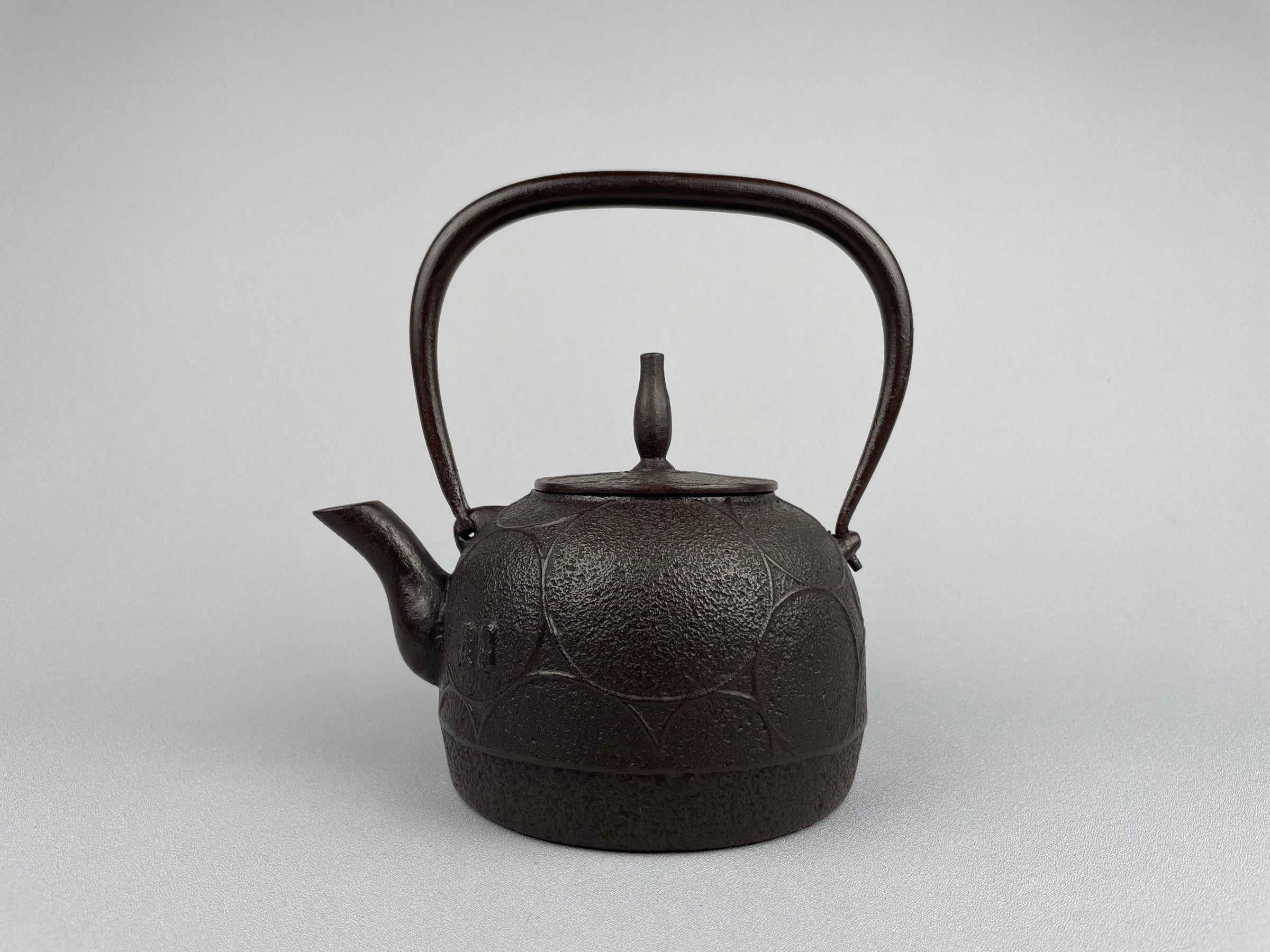 南部 鉄瓶 秋穂作 棗形様 昭和廿九(29)年 茶道具 古美術 7225 佐秋鋳造所 鉄瓶 棗輪 1L | 釜鉄瓶工房 佐秋鋳造所